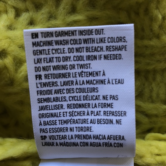 🔥NWT🔥 American Eagle Outfitters Cropped Chunky Knit Women’s Sweater - Picture 6 of 7